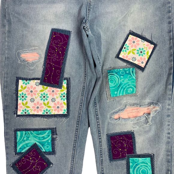 Nobo Jeans Patchwork Boho Distressed Flower Teal Pink Button Fly Junior 11 - Picture 3 of 13